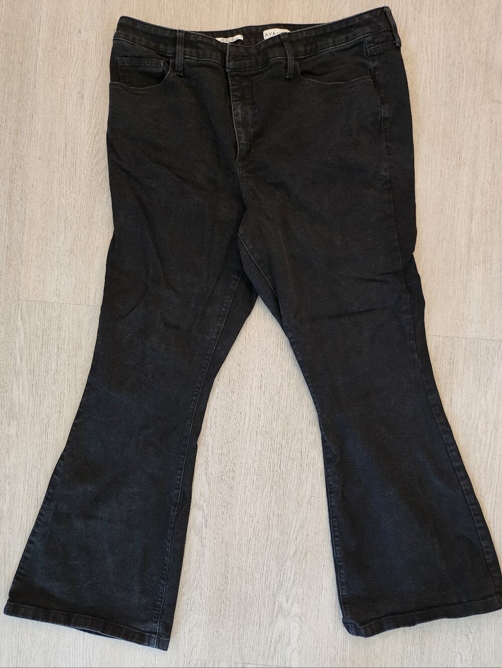 18 - Ava & Viv- Jeans - Mid Rise Wide Leg
